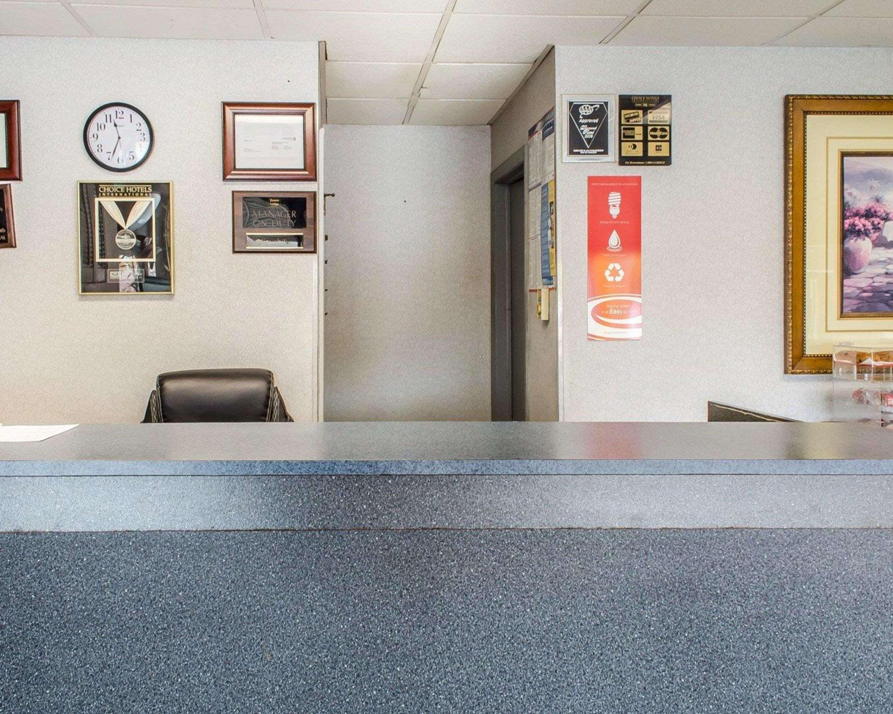 Econo Lodge Frackville Buitenkant foto